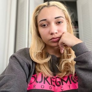 Meet your Posher, Erika